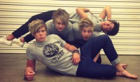 /album/fenykepgaleria/a5-seconds-of-summer-jpg/