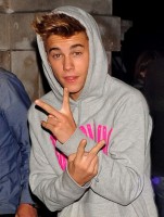 /album/fenykepgaleria/justin-bieber-13-jpg/